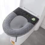 Winter Plush Soft Toilet Seat Cover With Handle - Image 2